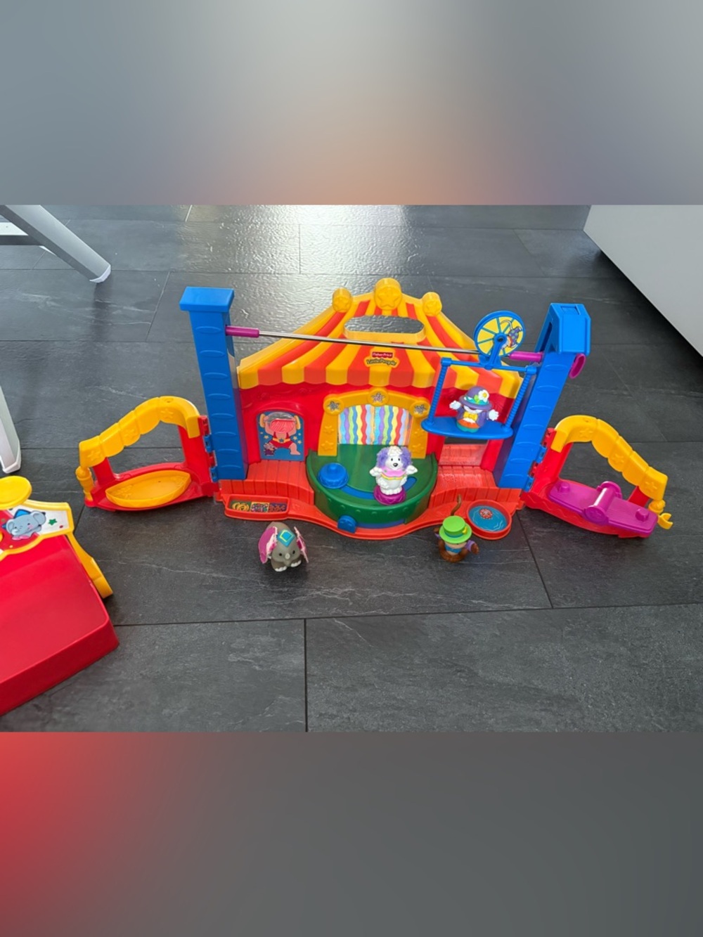 Vintage Fisher Price Little People Amazing Animals Circus Playset
2005